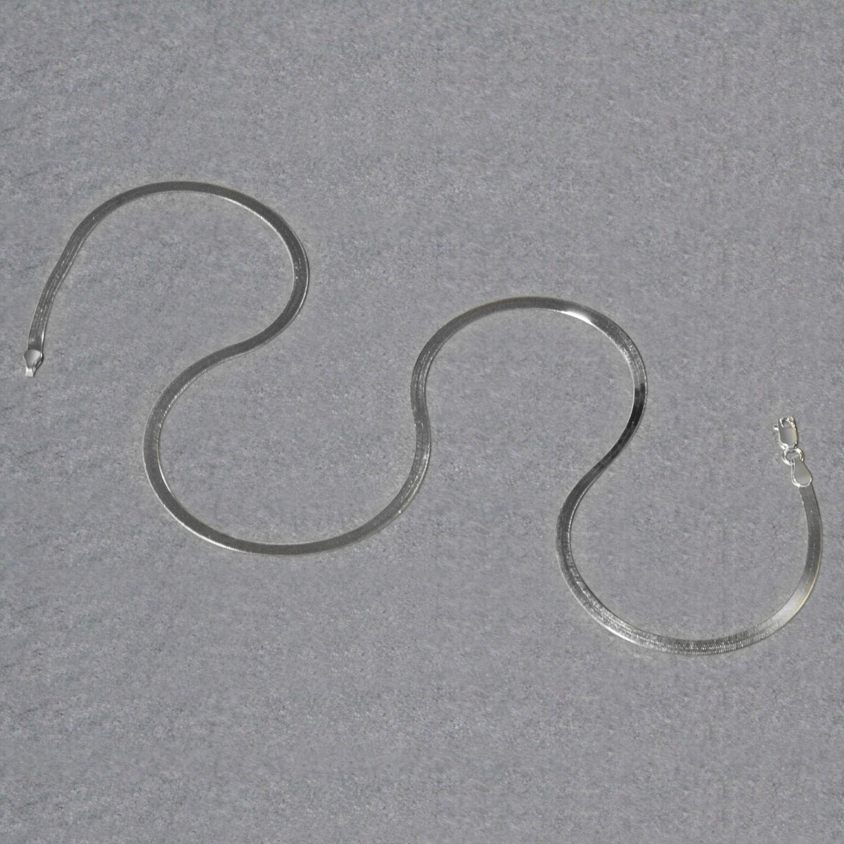 14k White Gold Super Flex Herringbone Chain (2.80 mm)
